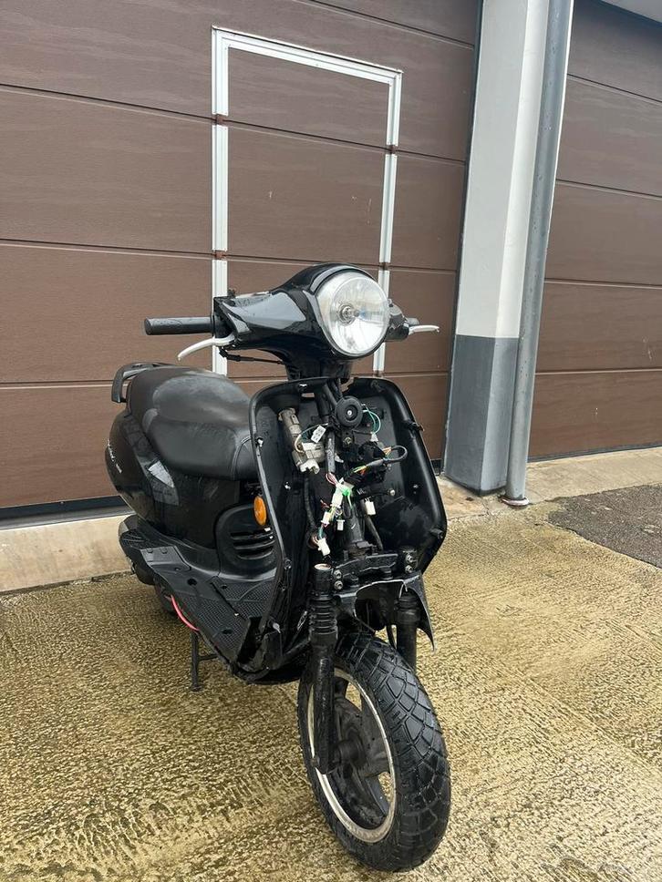 SYM FIDDLE- ACCIDENT- A KLASSE- PROJECT-ONDERDELEN, Fietsen en Brommers, Snorfietsen en Snorscooters, Zo goed als nieuw, SYM, Ophalen