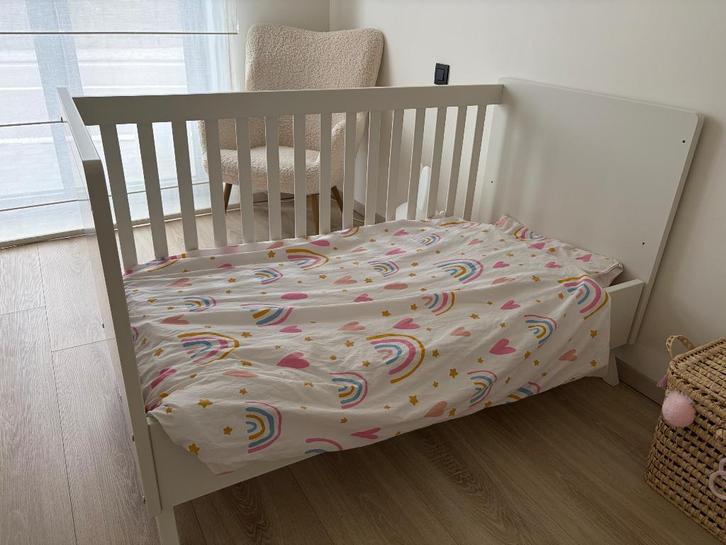 Meegroei bed Bopita, Kinderen en Baby's, Kinderkamer | Bedden, Gebruikt, 140 tot 160 cm, 70 tot 85 cm, Lattenbodem, Matras, Ophalen