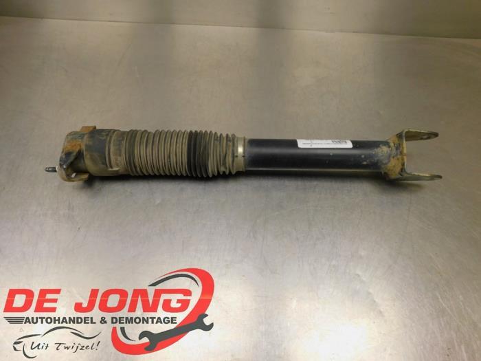 Schokdemper rechts-achter van een Mercedes GLE, Gebruikt, -, Ophalen of Verzenden, -