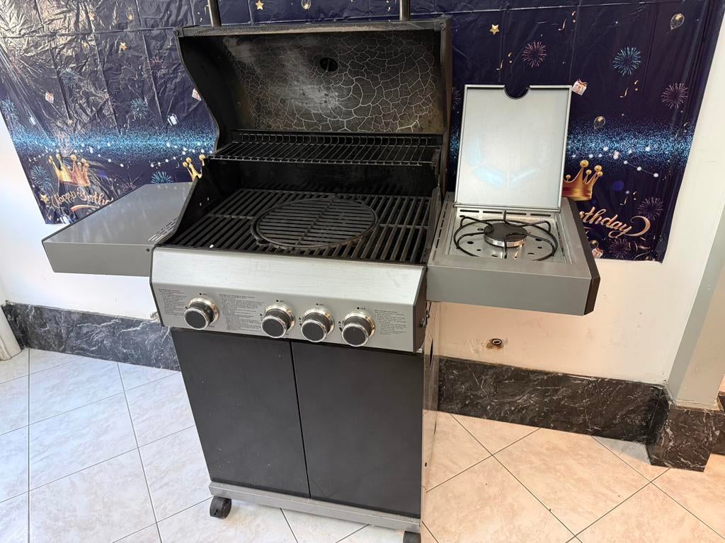 Gas barbecue, Jardin & Terrasse, Barbecues à gaz, Enlèvement, Comme neuf