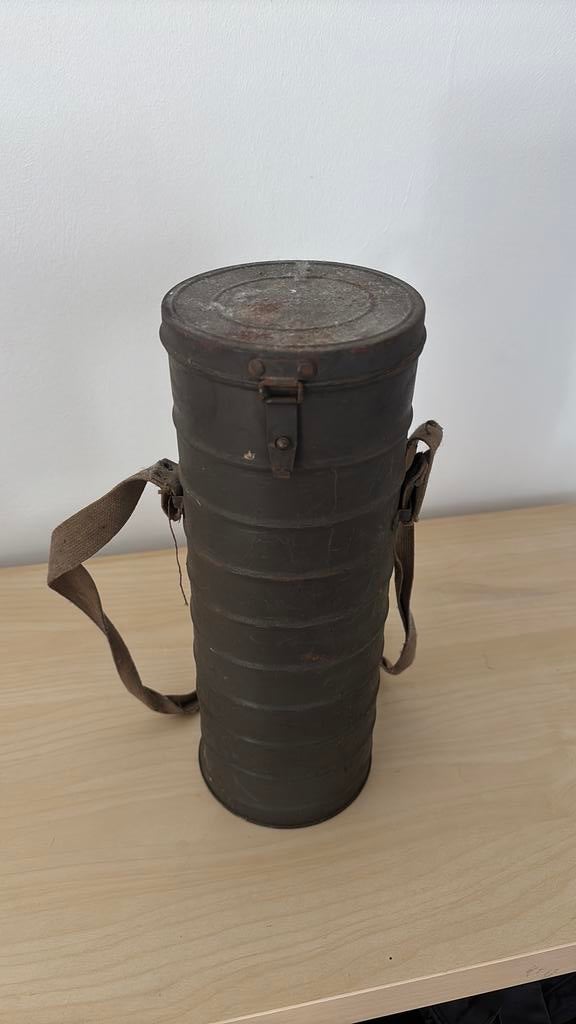 Masque a Gaz de l’armée Belge, Enlèvement