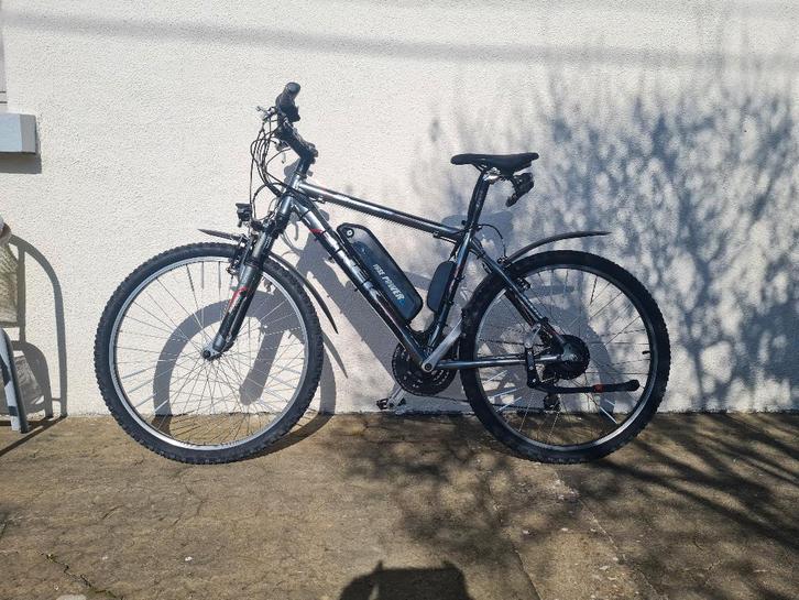 Vélo électrique, Vélos & Vélomoteurs, Vélos électriques, Utilisé, Autres marques, 47 à 51 cm, 50 km par batterie ou plus, Enlèvement