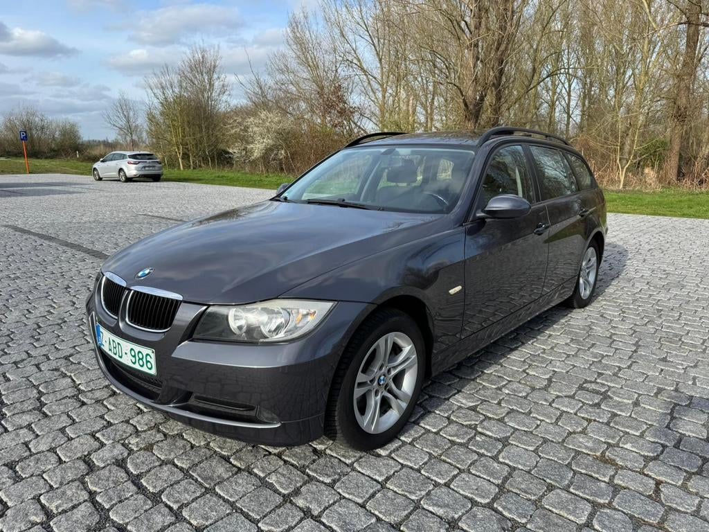BMW 318I BENZINE E91 5/2007 191.000KM TOP STAAT BLANCO GEKEU, Auto's, BMW, 4 cilinders, Trekhaak, Euro 4, Onderhoudsboekje