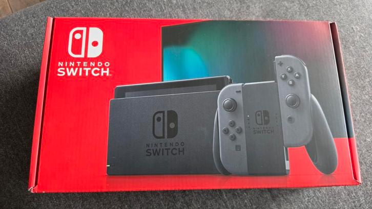 Nintendo switch 2019 versie, Games en Spelcomputers, Spelcomputers | Nintendo Switch, Zo goed als nieuw, Switch 2019 Upgrade, Met 2 controllers