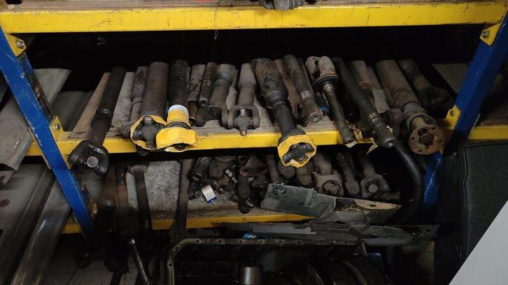 Diverse Cardanas op voorraad BMW 3 serie E30, Auto-onderdelen, Transmissie en Toebehoren, BMW, Gebruikt, Ophalen of Verzenden