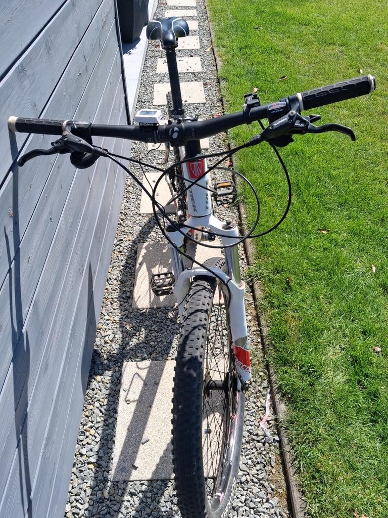 MTB Trek 6300 alpha, Fietsen en Brommers, Gebruikt, Meer dan 20 versnellingen, Schijfrem, Ophalen