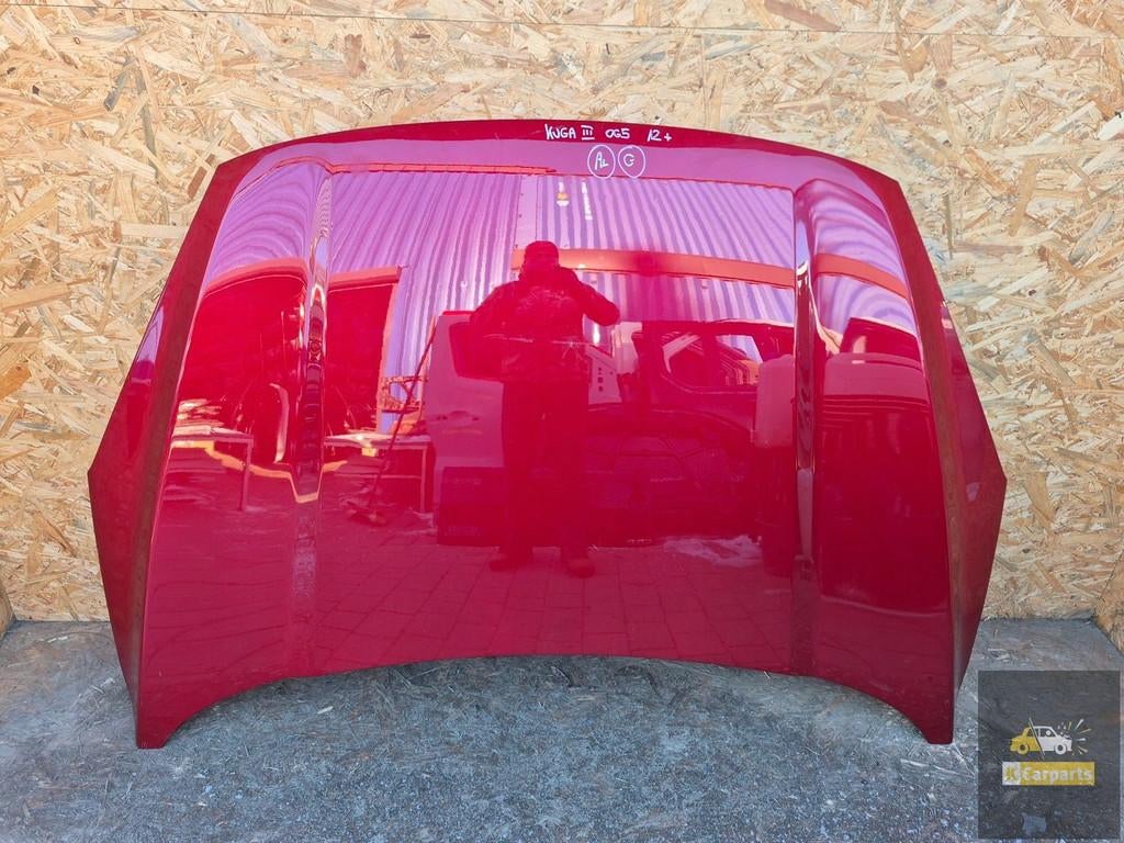 Capot moteur Ford Kuga Mk3 19-24, Info@ford.com, Capot moteur, Ford Motor Company, American Road 1
48126  Dearborn