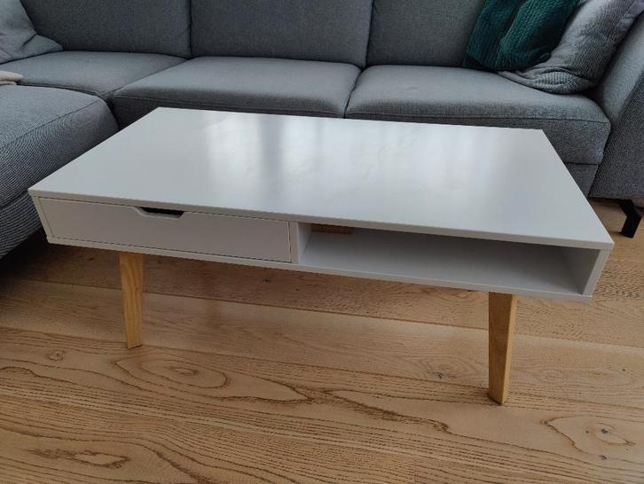 Witte salontafel Jysk, Huis en Inrichting, Tafels | Salontafels, Gebruikt, Minder dan 50 cm, 50 tot 100 cm, 50 tot 100 cm, Vierkant