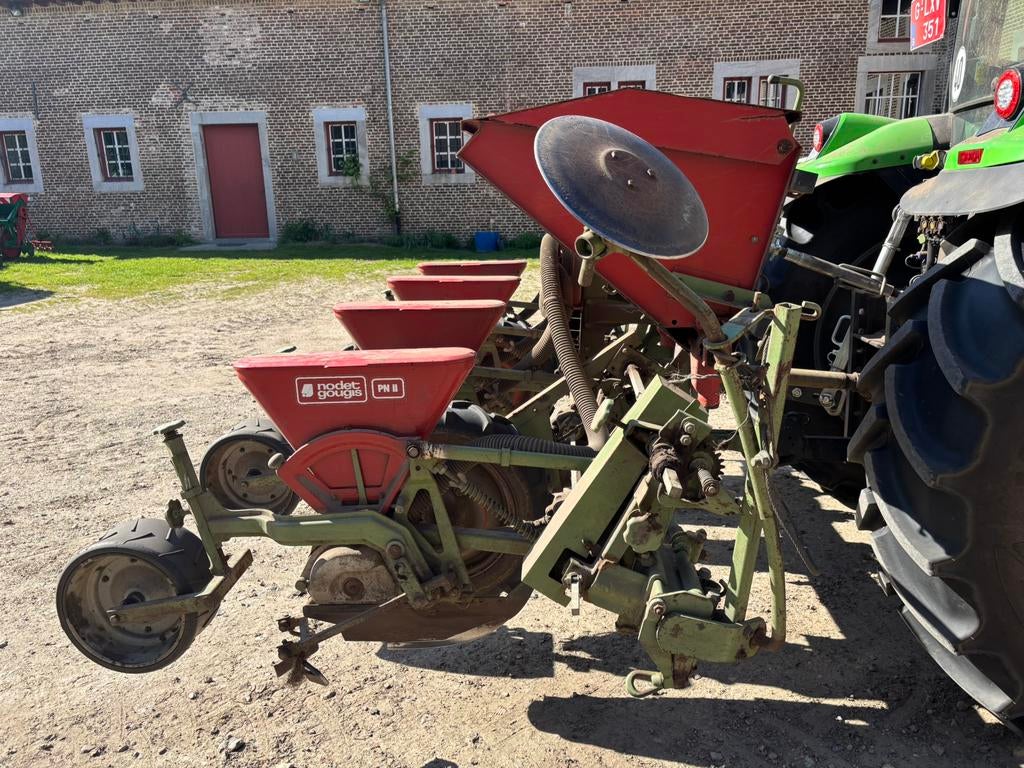 Maisplanter 4 rijen, Ophalen