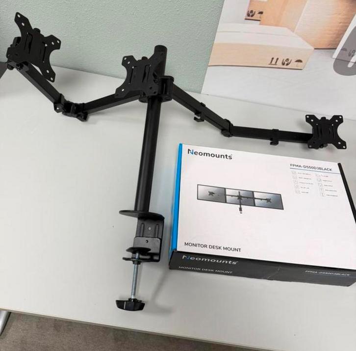 Neomounts FPMA-D550D3BLACK Monitorarm drie 3 schermen 10-27", Audio, Tv en Foto, Televisiebeugels, Nieuw, Ophalen of Verzenden