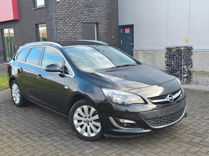 Opel Astra 2016 135.000km/euro6/airco/garantie en keuring, Auto's, Opel, Bedrijf, Astra, Bluetooth, Boordcomputer, Parkeersensor