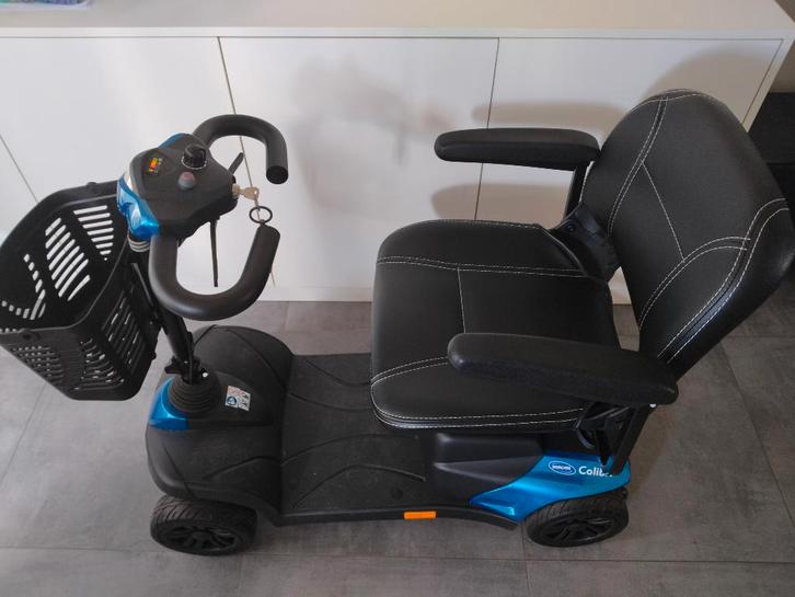 Scootmobiel invacare colibri, Divers, Voitures sans permis & Scooters pour invalides, Comme neuf, Invacare, 15 km ou moins, 10 km/h ou moins