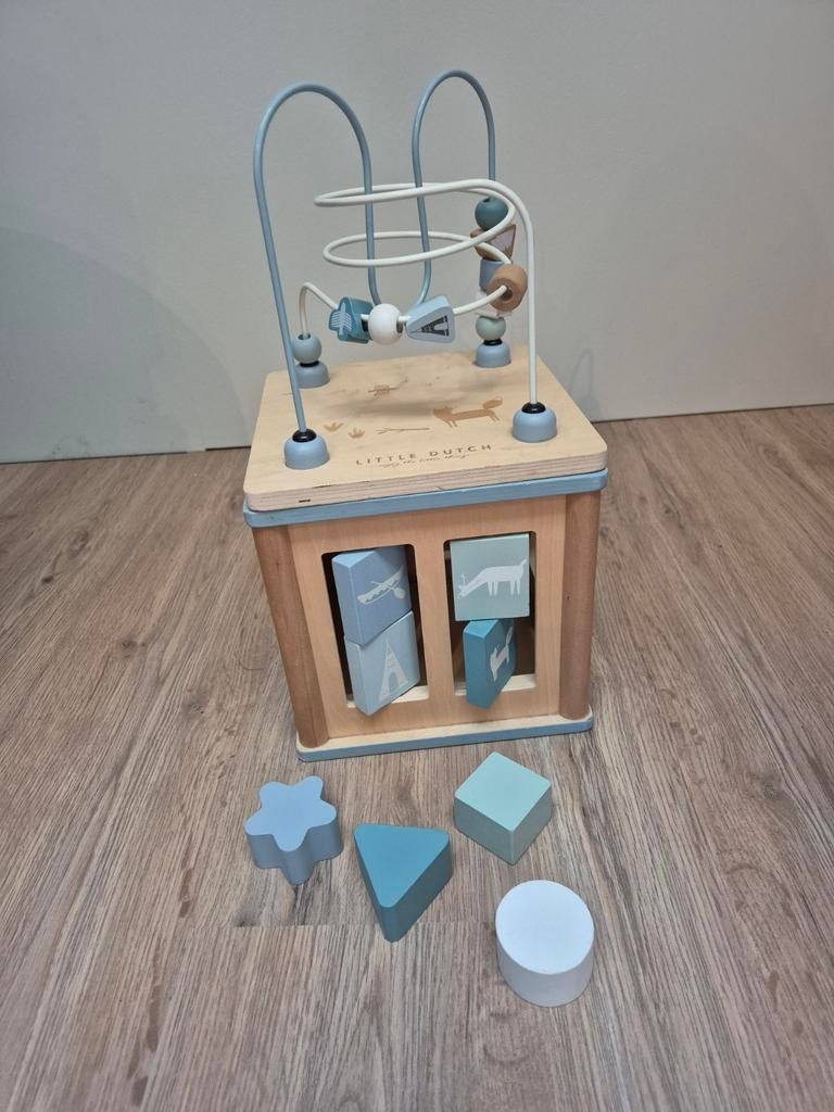 Speelkubus little dutch, Ophalen