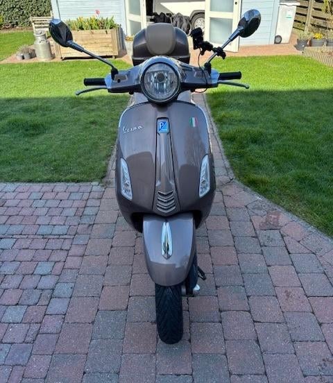 Vespa primavera 125, Motos, 125 cm³, Particulier