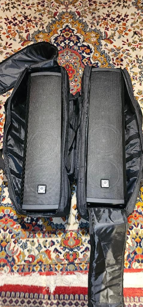 Turbosound iNSPIRE iP300 Kolom PA Luidspreker, Audio, Tv en Foto, Luidsprekerboxen, Ophalen