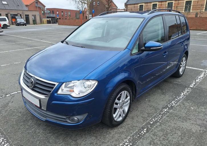 Volkswagen Touran BENZINE - nieuwe DSG koppeling, Autos, Volkswagen, Touran, ABS, Airbags, Air conditionné, Verrouillage central