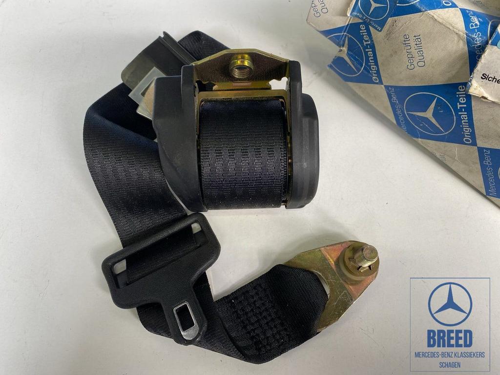 NOS gordel voorzijde rechts voor Mercedes-Benz W126, -, Nieuw, Ophalen of Verzenden, -