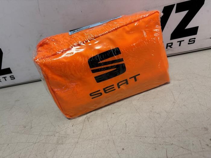 EHBO kit van een Seat Ibiza, Gebruikt, -, -, Ophalen of Verzenden