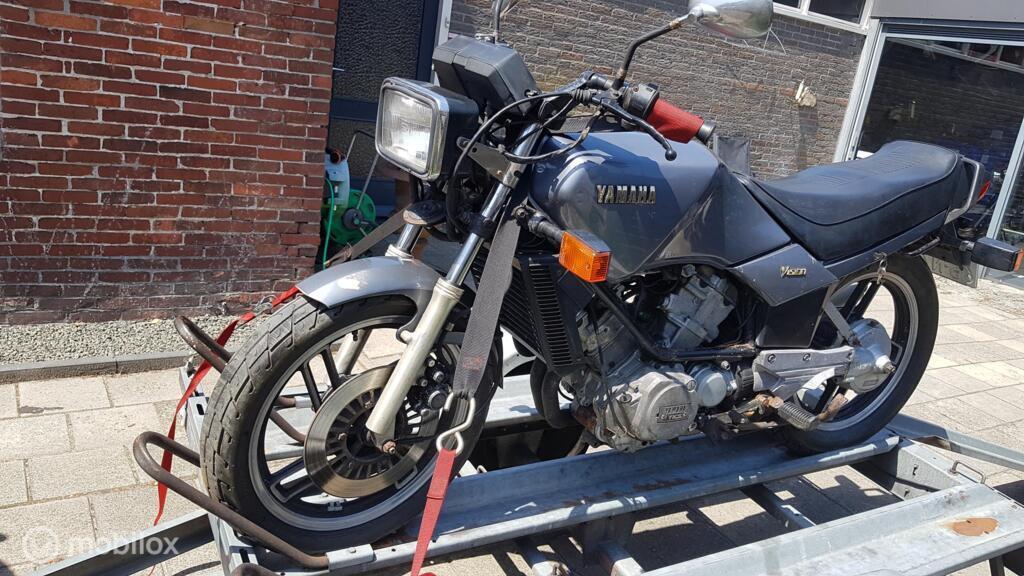 Yamaha XZ 550 Bj. 1982 compleet maar in ONDERDELEN, Motos, Enlèvement ou Envoi, Utilisé