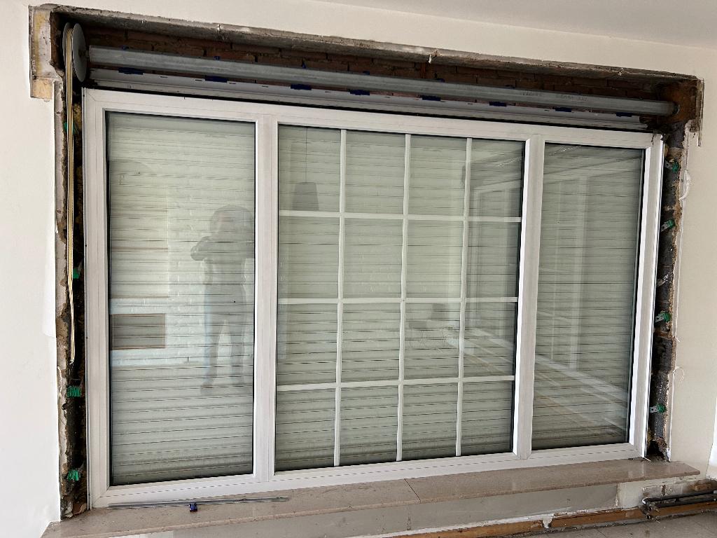 Fenêtres en PVC, Bricolage & Construction, Vitres, Châssis & Fenêtres, Enlèvement, Comme neuf, Fenêtre de façade ou Vitre, Double vitrage