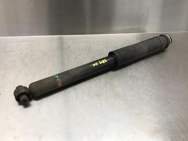 AMORTISSEUR ARRIÈRE DROIT Toyota Auris (E18), Autos : Pièces & Accessoires, Suspension & Châssis, Toyota, Utilisé