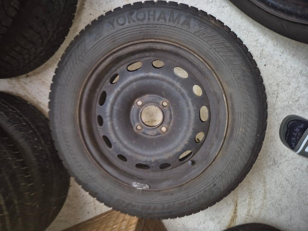 Stalen velgen voor peugeot partner, Autos : Pièces & Accessoires, Pneus & Jantes, 15 pouces, Pneus hiver, Véhicule utilitaire