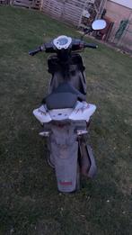 Yamaha Aerox 2016 4takt, Vélos & Vélomoteurs, Scooters | Yamaha, Aerox, Classe B (45 km/h), Enlèvement, Utilisé