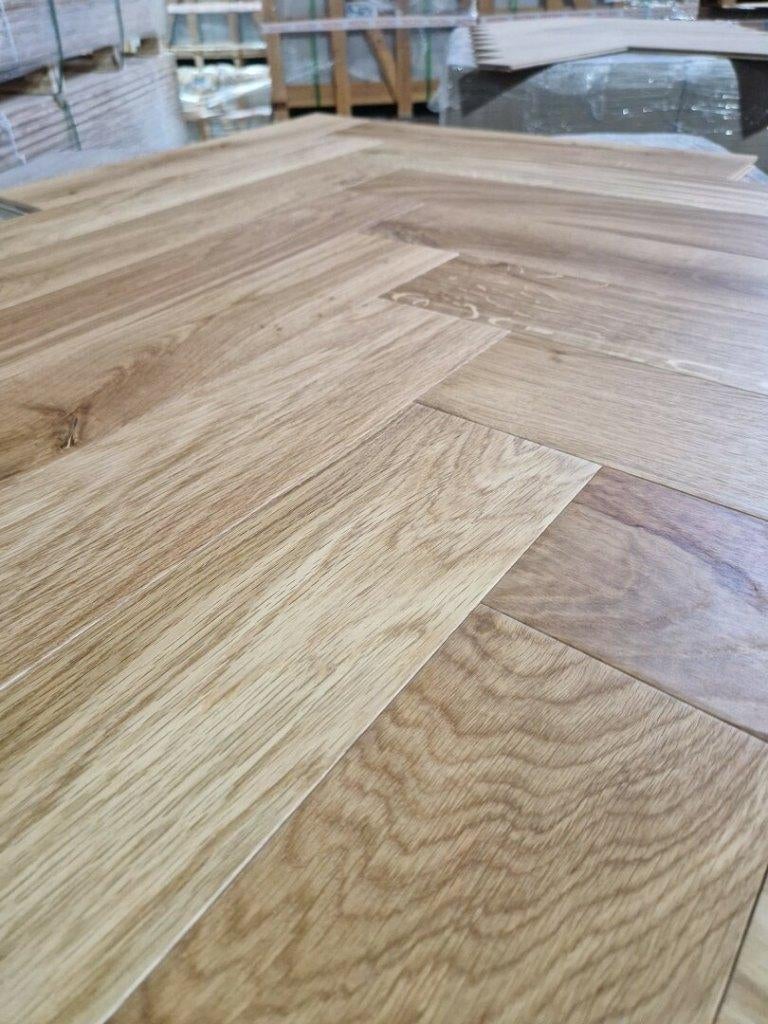 SCHERPE ACTIE; EIKEN VISGRAAT PARKET KANT EN KLAAR GEOLIED, Enlèvement, Chêne