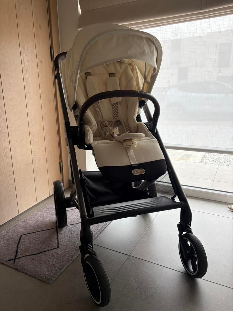 Cybex balios lux set (autostoel, draagmand, adapters, buggy), Ophalen, Gebruikt