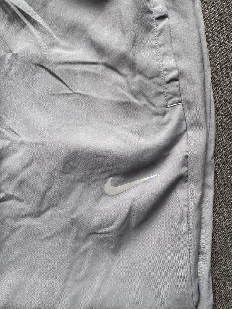 Nike broek, Kleding | Dames, Rokken, Ophalen of Verzenden, Zo goed als nieuw
