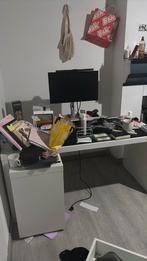 hoekbureau IKEA MALM, Enlèvement, Comme neuf