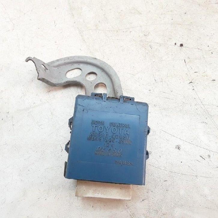 RELAIS Toyota Yaris (P1) (|859800D050|MB0515003900|), Auto-onderdelen, Elektronica en Kabels, Toyota, Gebruikt