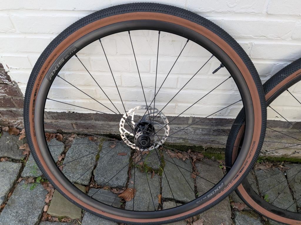 Axis Elite disc ALU wielen incl schwalbe G-one gravelbanden, Ophalen
