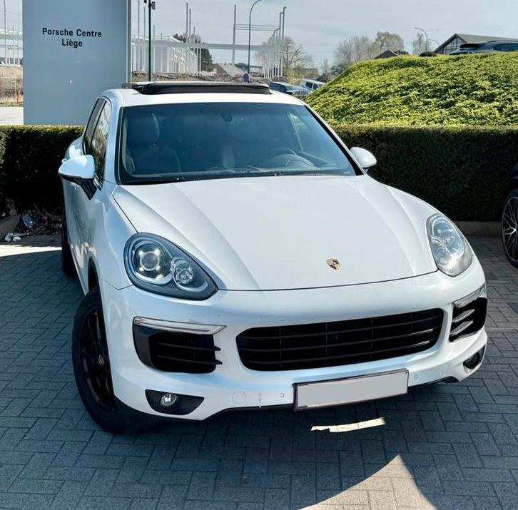 Porsche Cayenne 3.0d Euro 6b *Toit panoramique*, Auto's, Porsche, Automaat, Cayenne, 173 g/km, Navigatiesysteem
