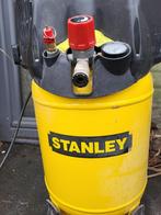 Stanley compressor, Doe-het-zelf en Bouw, Compressors, Minder dan 25 liter, Ophalen of Verzenden, Zo goed als nieuw, 6 tot 10 bar