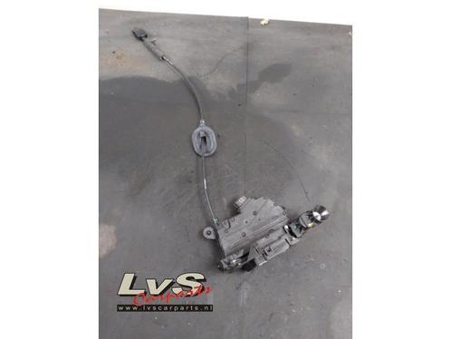 Deurslot Mechaniek 4Deurs links-voor van een Renault Captur, Auto-onderdelen, Carrosserie, Renault, Gebruikt, 3 maanden garantie