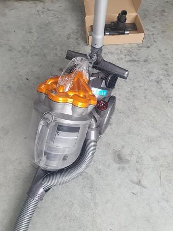 Stofzuiger Dyson  beschikbaar voor biedingen