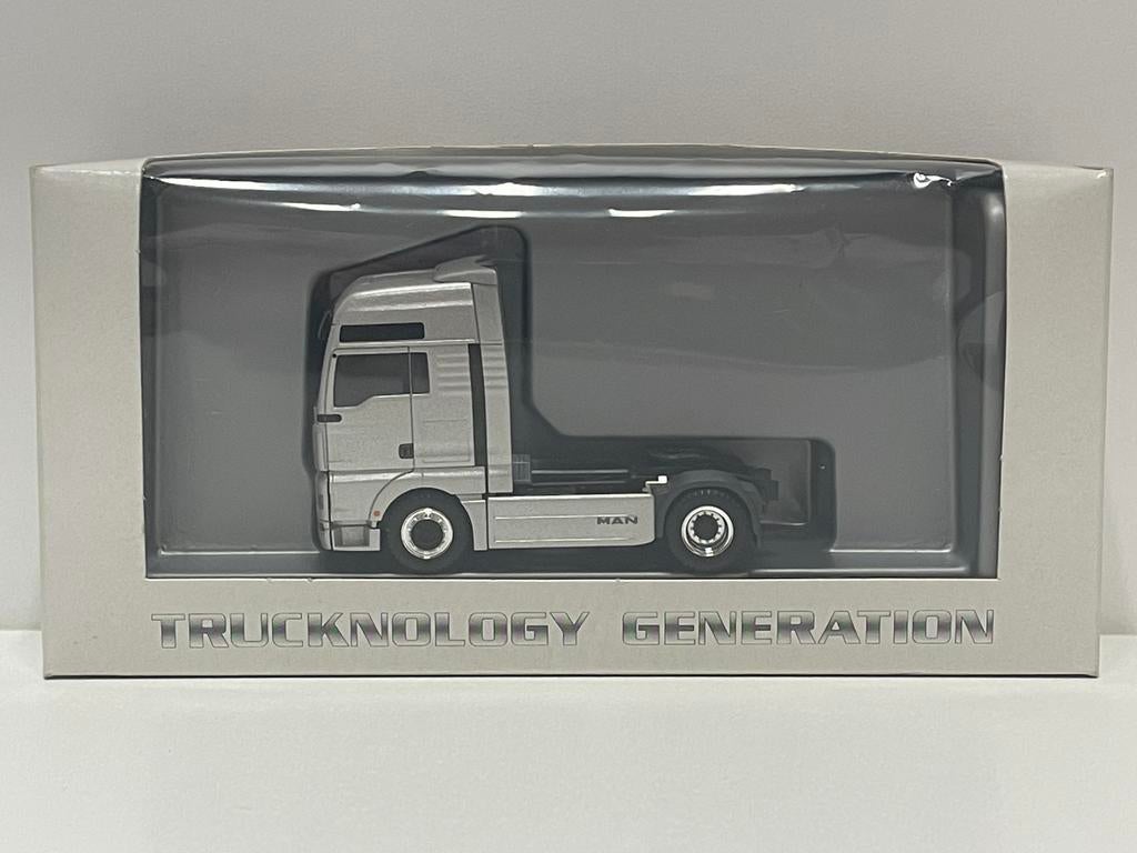 Herpa MAN TG 460 A XXL trekker zilver grijs 1/87, Ophalen of Verzenden, Zo goed als nieuw, Bus of Vrachtwagen, Herpa