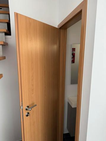 Porte en bois parfait etat beschikbaar voor biedingen