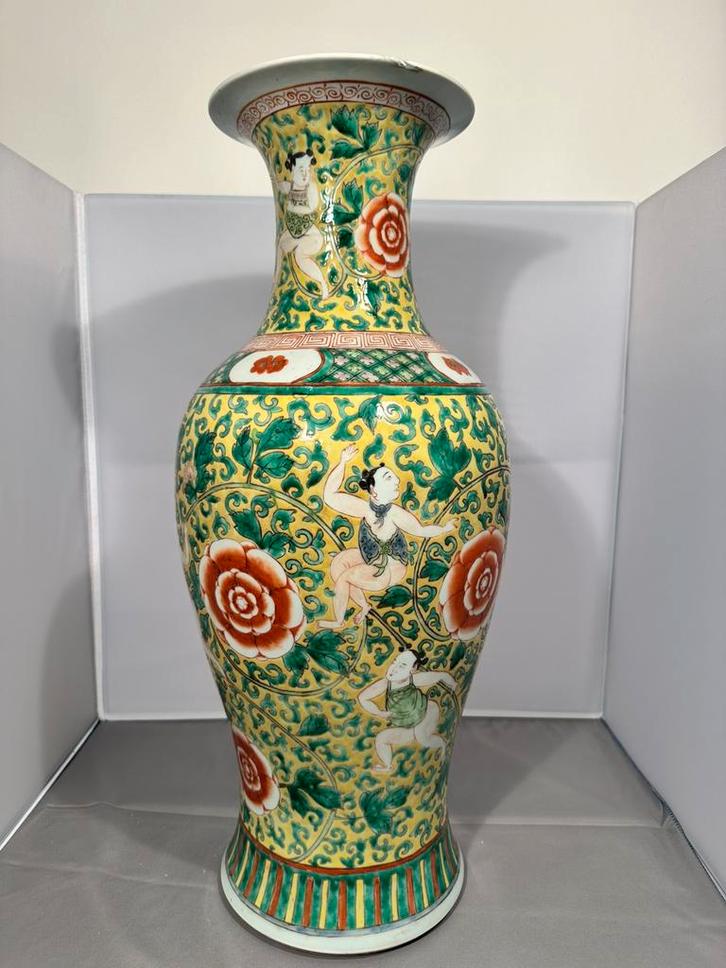 136, Antiek en Kunst, Antiek | Vazen, Ophalen of Verzenden