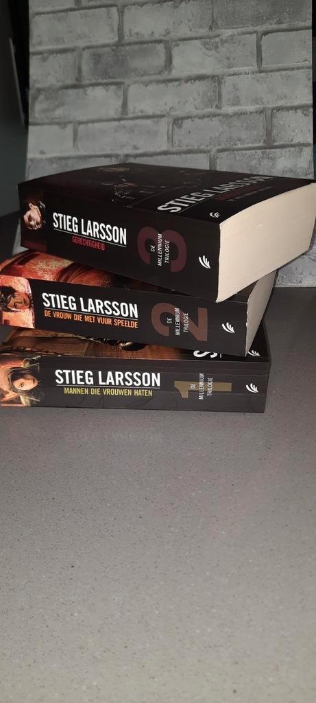 Stieg Larsson - de millenium trilogie, Livres, Livres Autre, Utilisé, Enlèvement ou Envoi
