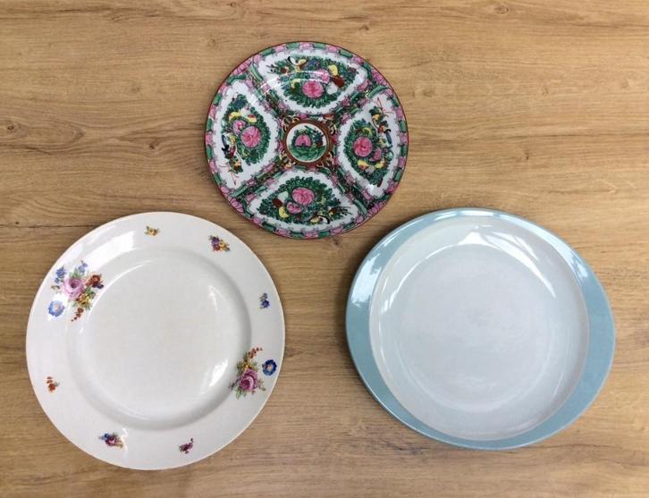 3 grote serveerborden - 26 tot 33 cm, Huis en Inrichting, Keuken | Servies, Gebruikt, Bord(en), Ophalen of Verzenden