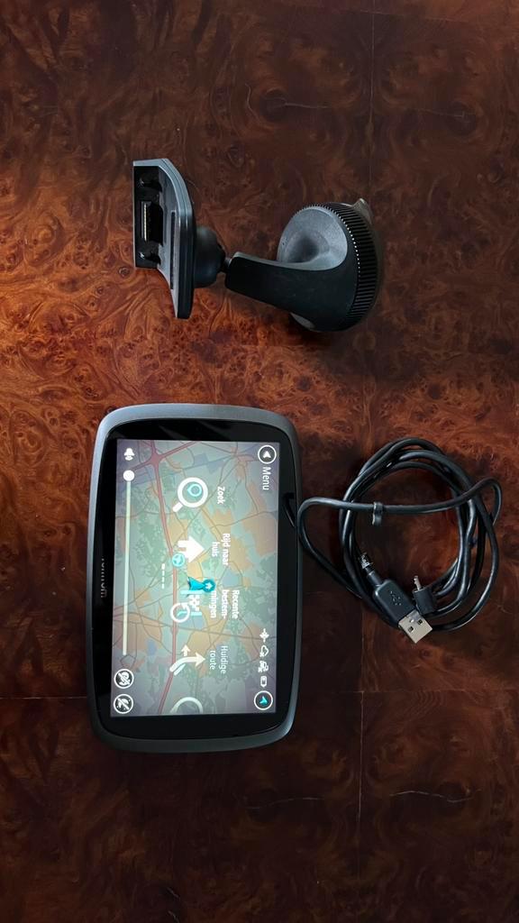 Tom Tom Go 600, Auto diversen, Autonavigatie, Zo goed als nieuw, Ophalen