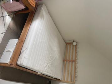 Bed 140x200cm 