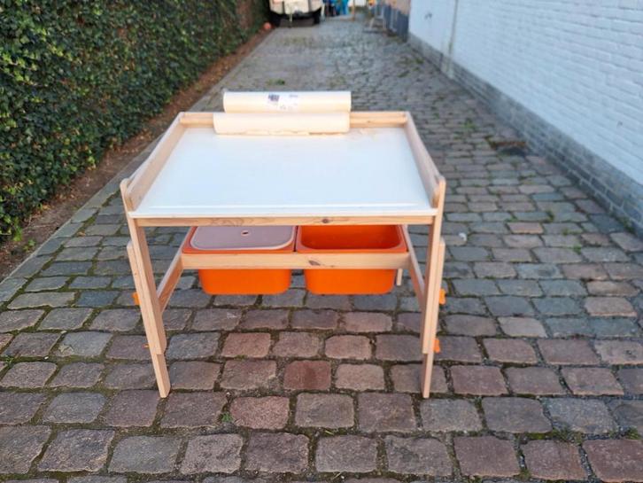 Kinderbureau - gebruikte staat, Kinderen en Baby's, Speelgoed | Speeltafels, Gebruikt, Ophalen