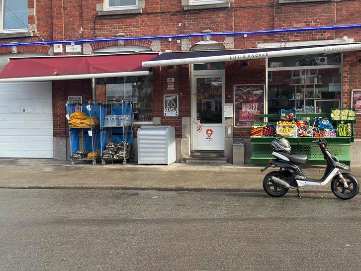 Fond de commerce, à remettre + camionnette, Vito, Offres d'emploi, Emplois | Horeca & Traiteurs