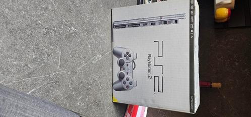 PS2 slim grijs in doos, Games en Spelcomputers, Spelcomputers | Sony PlayStation 2, Gebruikt, Slim, Ophalen of Verzenden