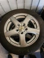 VW POLO 185/55R15 zomerset, Auto-onderdelen, Banden en Velgen, Ophalen, Zomerbanden, Velg(en)