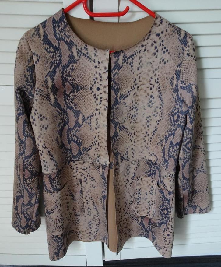 Damesjack in suèdestijl, Kleding | Dames, Jasjes, Kostuums en Pakken, Gedragen, Maat 38/40 (M), Overige kleuren, Ophalen of Verzenden