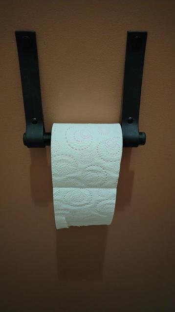 Wc rolhouder van Handles and more beschikbaar voor biedingen